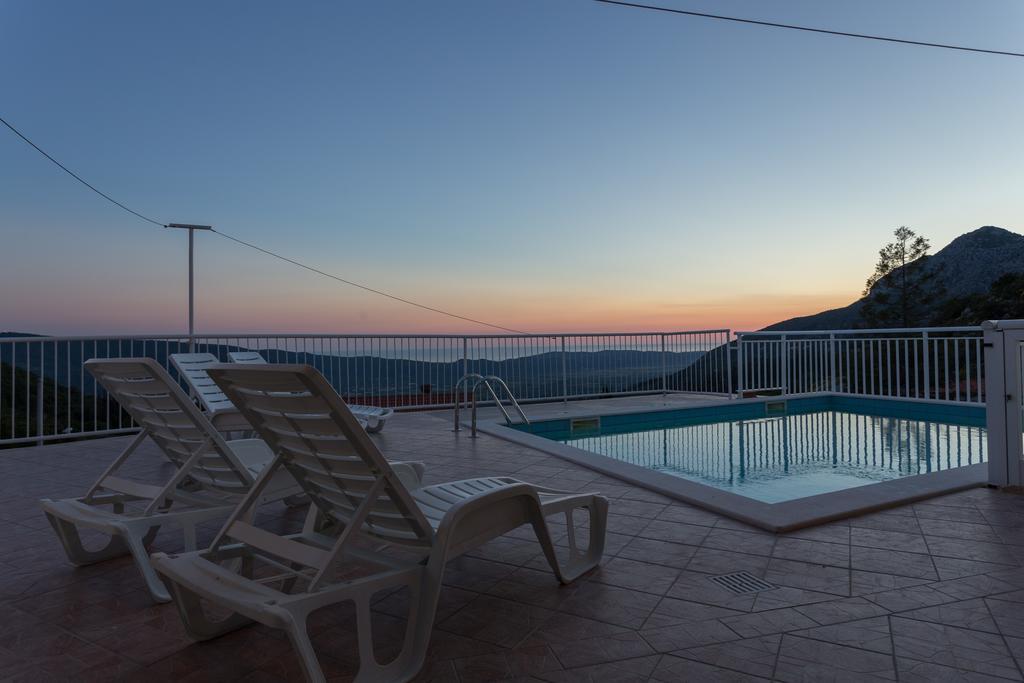 Holiday Home Urlovic Gruda Luaran gambar